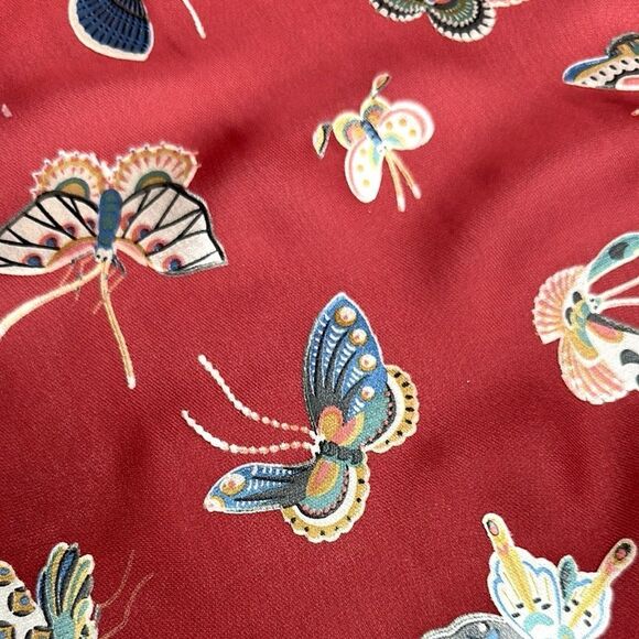 Metropolitan Museum of Art Silk Red Doubled Scarf Butterflies Print Italy - Picture 9 of 12